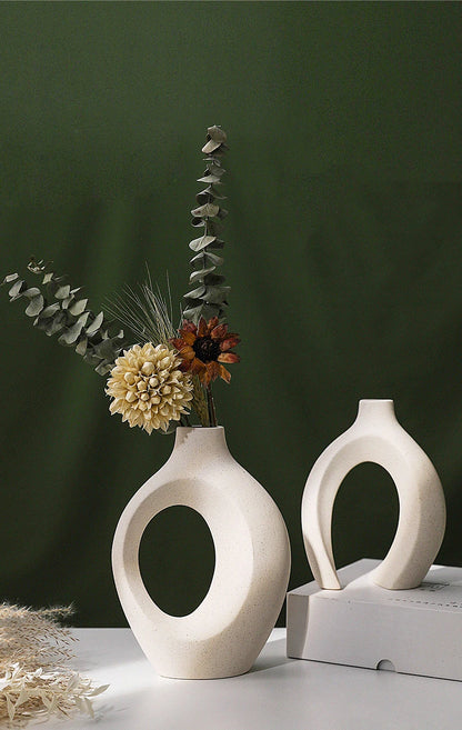 Nordic Elegance – Modern Nordic Ceramic Vase Duo for Stylish Home Décor