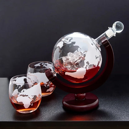 Stunning Globe Decanter Set – A Must-Have for Whisky Lovers